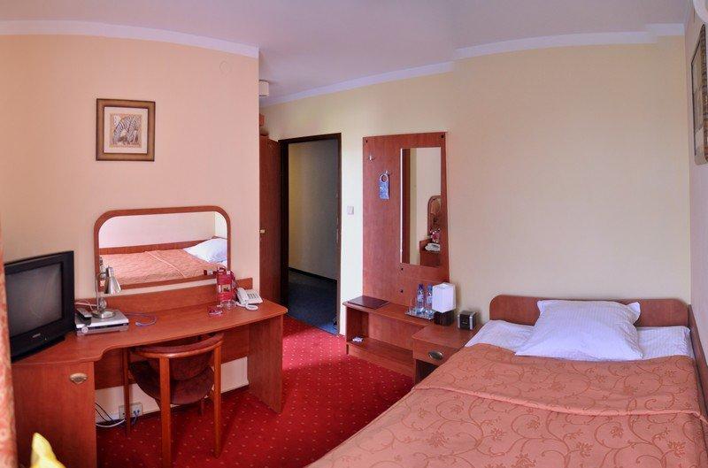 Hotel Korona Цеханув Экстерьер фото